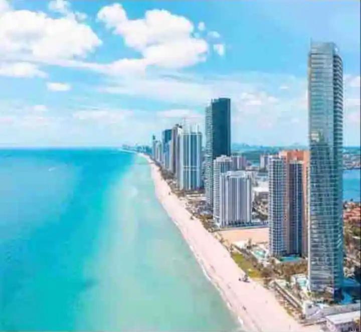 Entire Condo In Sunny Isles Sunny Isles Beach Ngoại thất bức ảnh